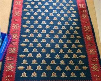 Wool area rug