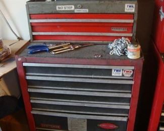 Craftsman rolling tool chest 