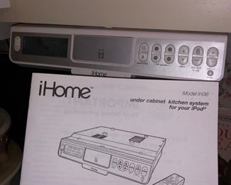 iHome under cabinet kitchen system (includes remote)