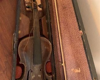 Vintage violin 