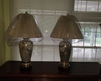 Pair of lamps 