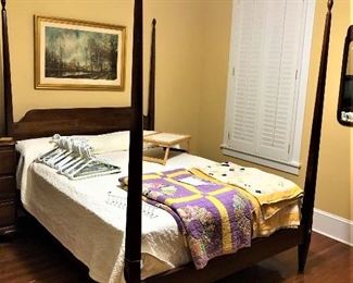 pencil post queen/full bed