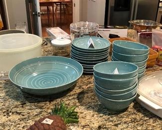 VENEZIA by Artimino stoneware. Handcrafted in Italy