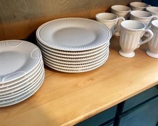 Lenox “Bakers Pantry” 8 place settings