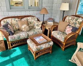 Leaders Patio Furniture Set