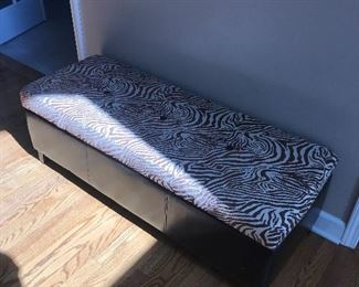 BROWN ZEBRA TRUNK SEAT