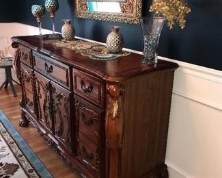 BEAUTIFUL ORNATE CLAW FEET BUFFET
66” length x 20” width x 38.5 height