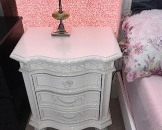 NIGHTSTAND
24” length x 17” depth x 28” height