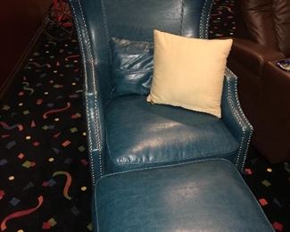 TURQUOISE LEATHER CHAIR WITH OTTOMAN
32" depth 32" width x 44" height
OTTOMAN
24”length x 20” width x 17” height
