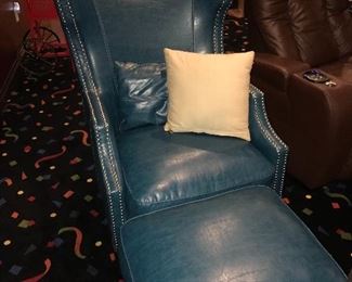TURQUOISE LEATHER CHAIR WITH OTTOMAN
32" depth 32" width x 44" height
OTTOMAN
24”length x 20” width x 17” height