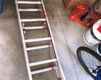 EXTENSION LADDER