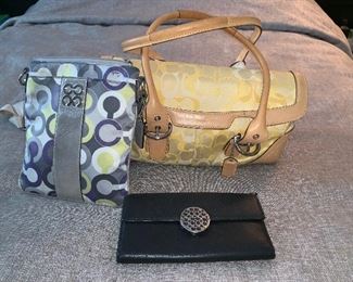 COACH HANDBAGS/WALLETS