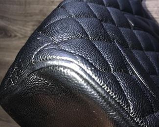 AUTHENTIC CHANEL HANDBAG