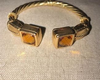14K BANGLE BRACELET WITH CITRINE STONES