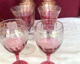Vintage wine glasses
https://ctbids.com/#!/description/share/183959