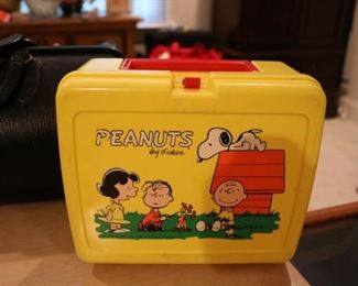 Vintage Peanuts Lunchbox 