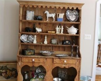 Early 1800's or Late 1700's Antique Pine Hutch 