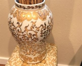 Gold gilt vase