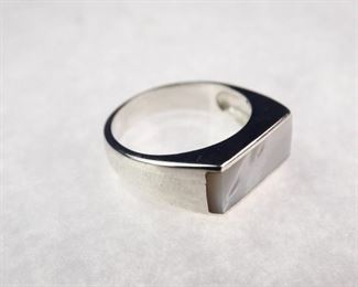 Silver & Mother-of-Pearl Ring, Size 7