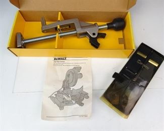 DeWalt Metal Material Clamp & Canterbury Gift Set