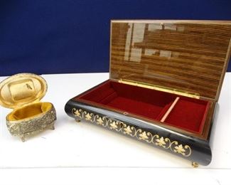 Wooden Jewelry Box Metal Hummingbird Music Box