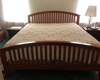 Round Top Mission Style King Bed