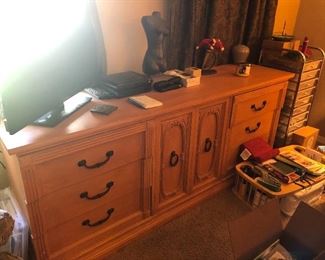 Just dresser not items on top