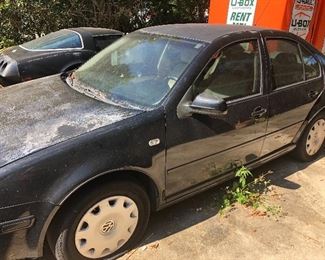 2001 Volkswagen Jetta. Needs battery, needs tires, have paperwork on all work done. Would not take much to get going $1000