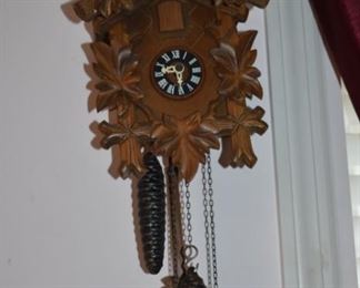 Vintage/Antique Cuckoo Clock