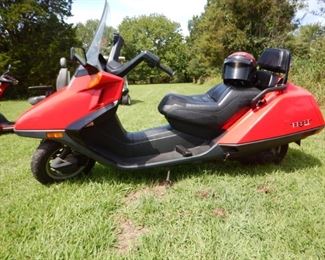 HONDA HELIX SCOOTER