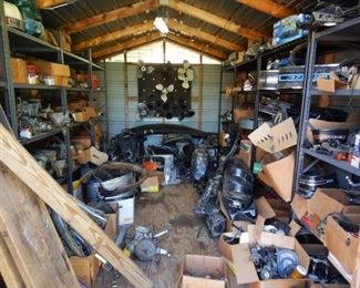 OUTBOARD MOTOR PARTS BARN