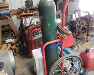 WELDING EQUIPMENT