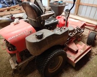 GRAVELY 260Z ZERO TURN MOWER