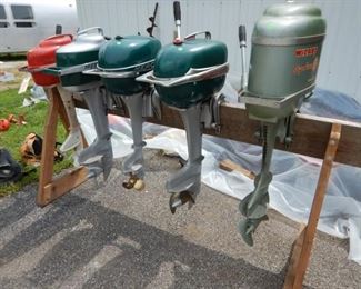 HERE'S A FEW OUTSIDE NOW