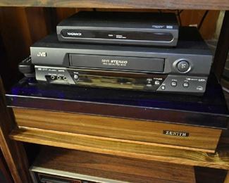 ZENITH TURNTABLE