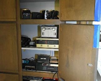 VINTAGE CAMERAS/BINOCULARS/CLOCKS