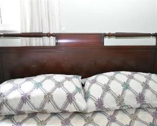 HEADBOARD