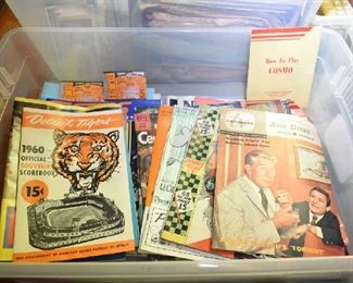 VINTAGE MAGAZINES