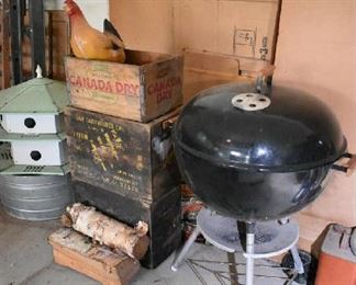 GRILL, WOOD CRATES