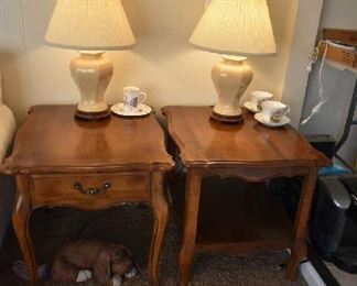 2 ETHAN ALLEN SIDE TABLES, LAMPS