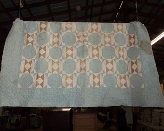 BEAUTIFUL OLD QUILT