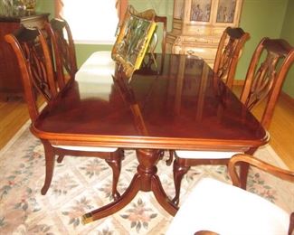 American Drew Dining Room Suite
