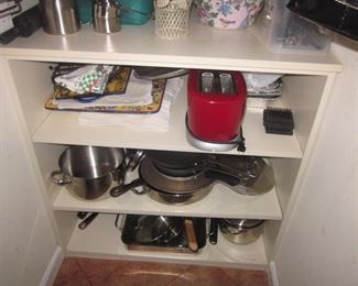 Tons of Entertaining & Kitchen Needs