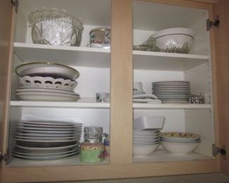 Tons of Entertaining & Kitchen Needs
