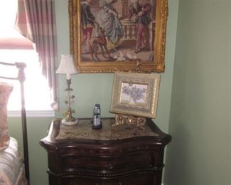 Raymour & Flanigan Bedroom Suite