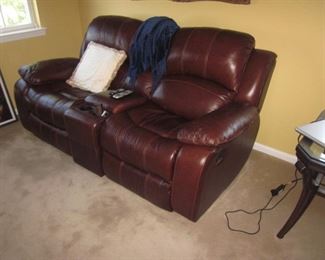 La-z-Boy Leather Recliner Loveseat