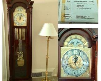 Beautiful Ridgeway Grandfather Clock $225