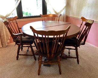 Pennsylvania Wood Table, Leaves and 4 Chairs