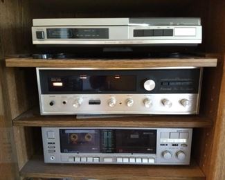 Vintage Sansui 2000 Solid State Stereo System Receiver with Turntable and Cassette Tape Deck