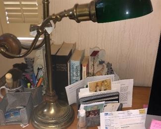 Antique Banker's desk lamp..